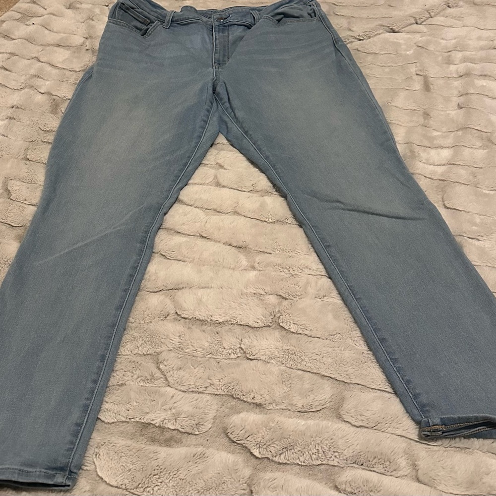 Arizona Light Blue Denim Jeans
